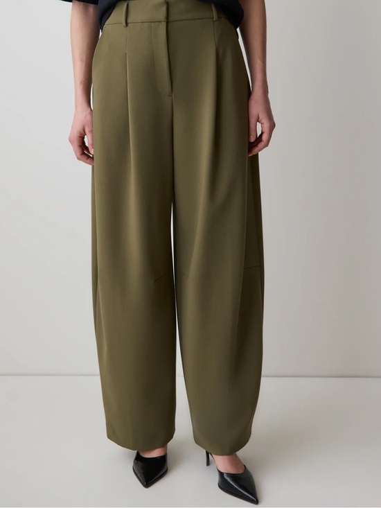 RW&CO. Pants - High-Waisted Balloon-Leg Twill Trousers